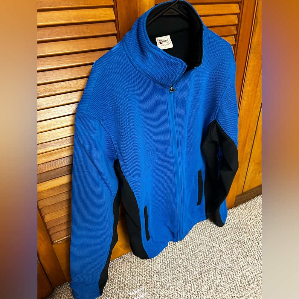 Alpine Design men’s Spyder style Jacket.  Size Large.
